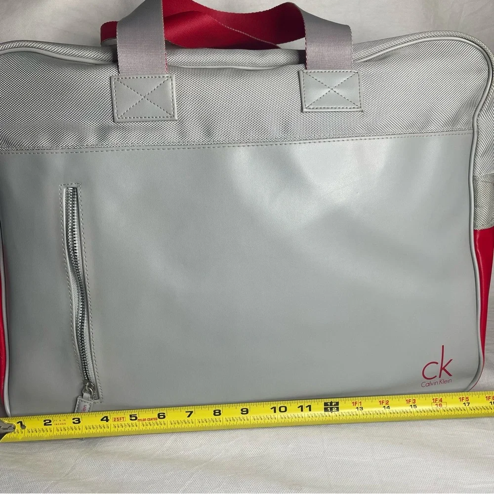 VTG Y2K 90s Calvin Klein Duffle Bag Travel Tote Zipper Shoulder Strap Metal Feet